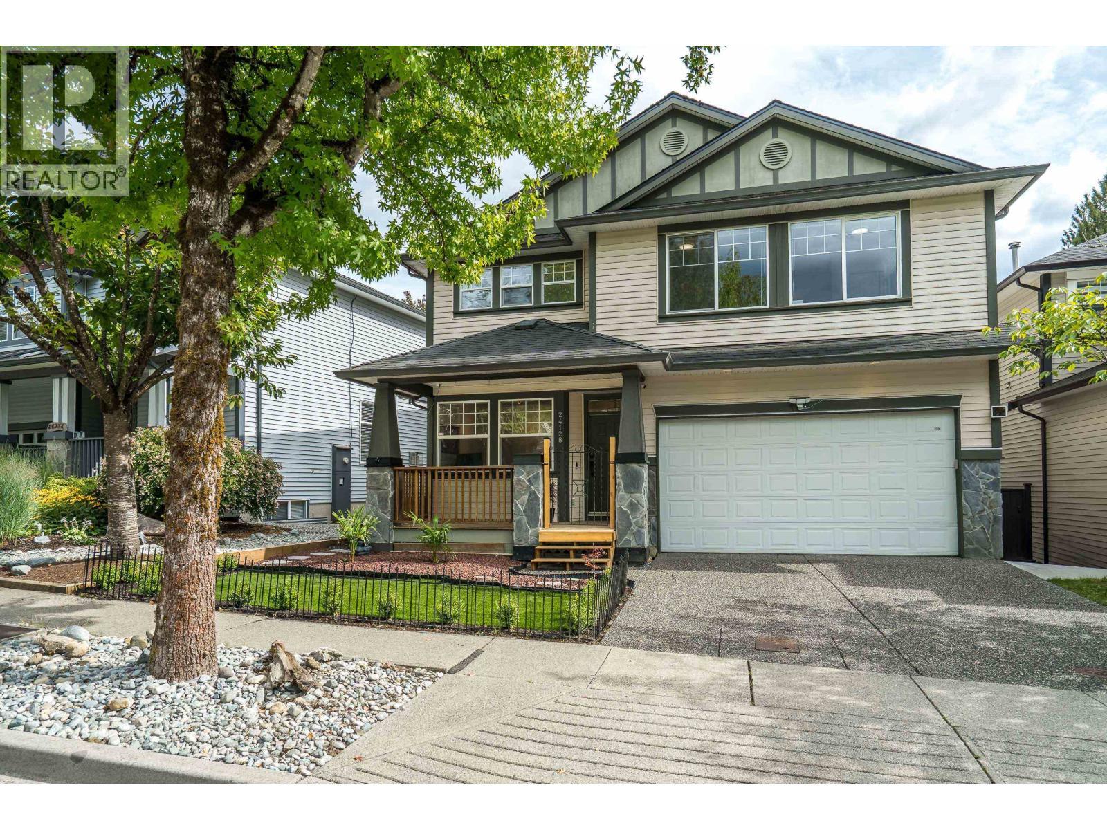 24128 Hill Avenue, Maple Ridge