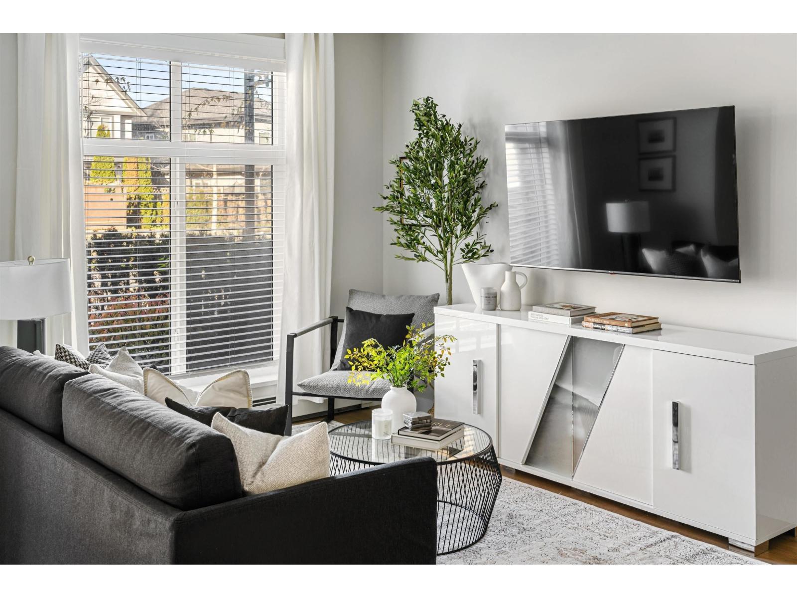 413 11063 Ravine Road, Surrey