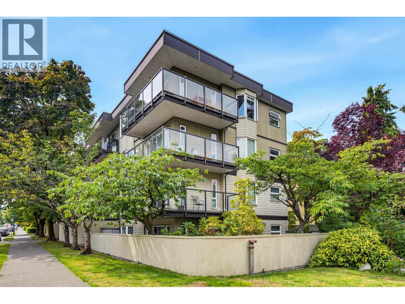 403 1200 W 10TH Avenue, Vancouver
