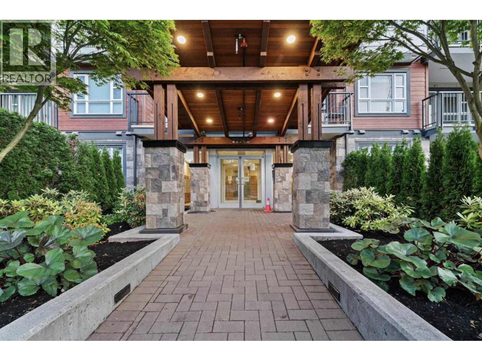116 22562 121 Avenue, Maple Ridge