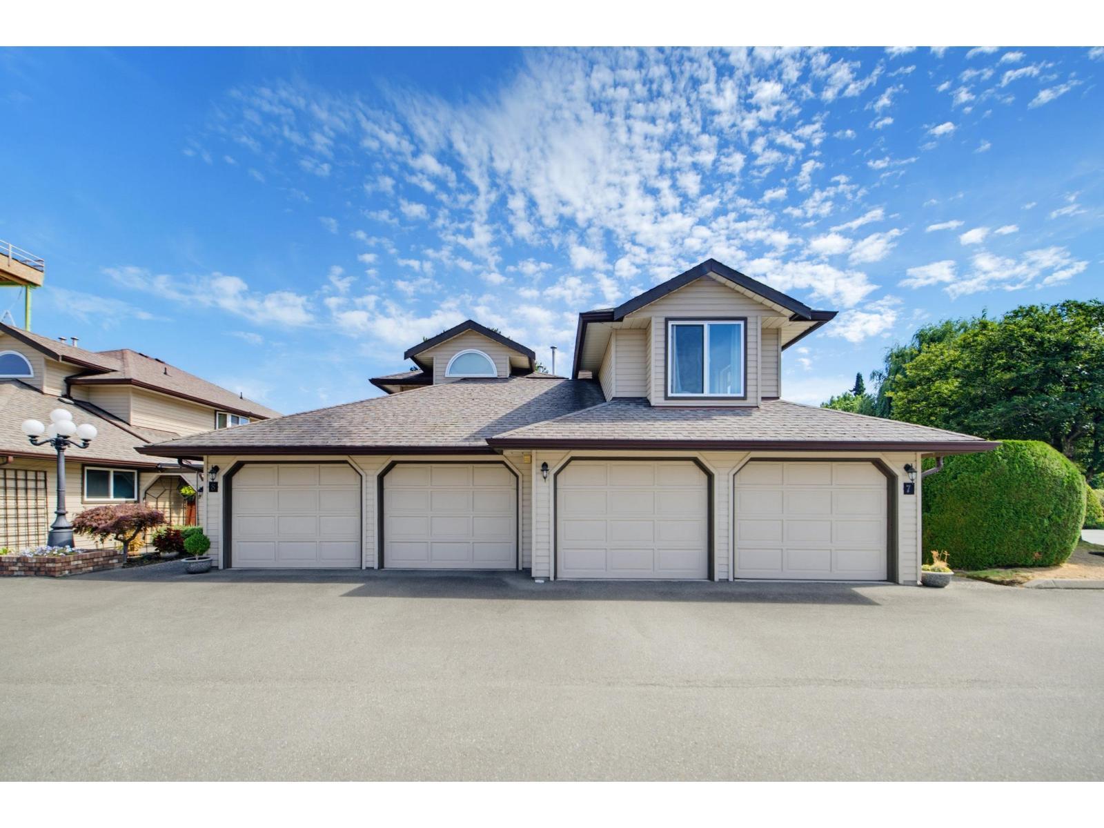 7 9515 Woodbine Street, Chilliwack