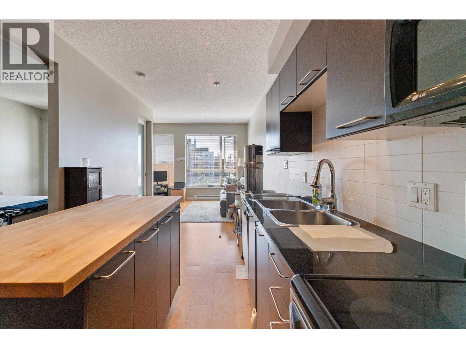 308 205 E 10TH Avenue, Vancouver