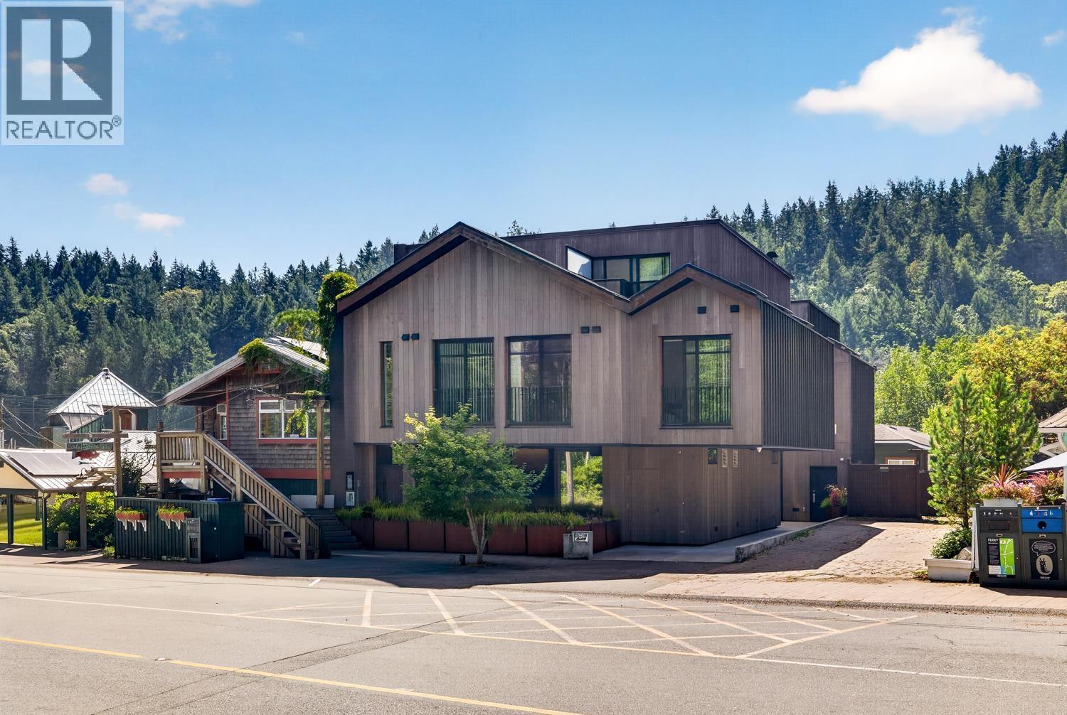 441 Bowen Island Trunk Road, Bowen Island
