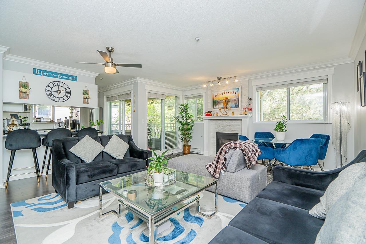 313 13727 74 Avenue, Surrey