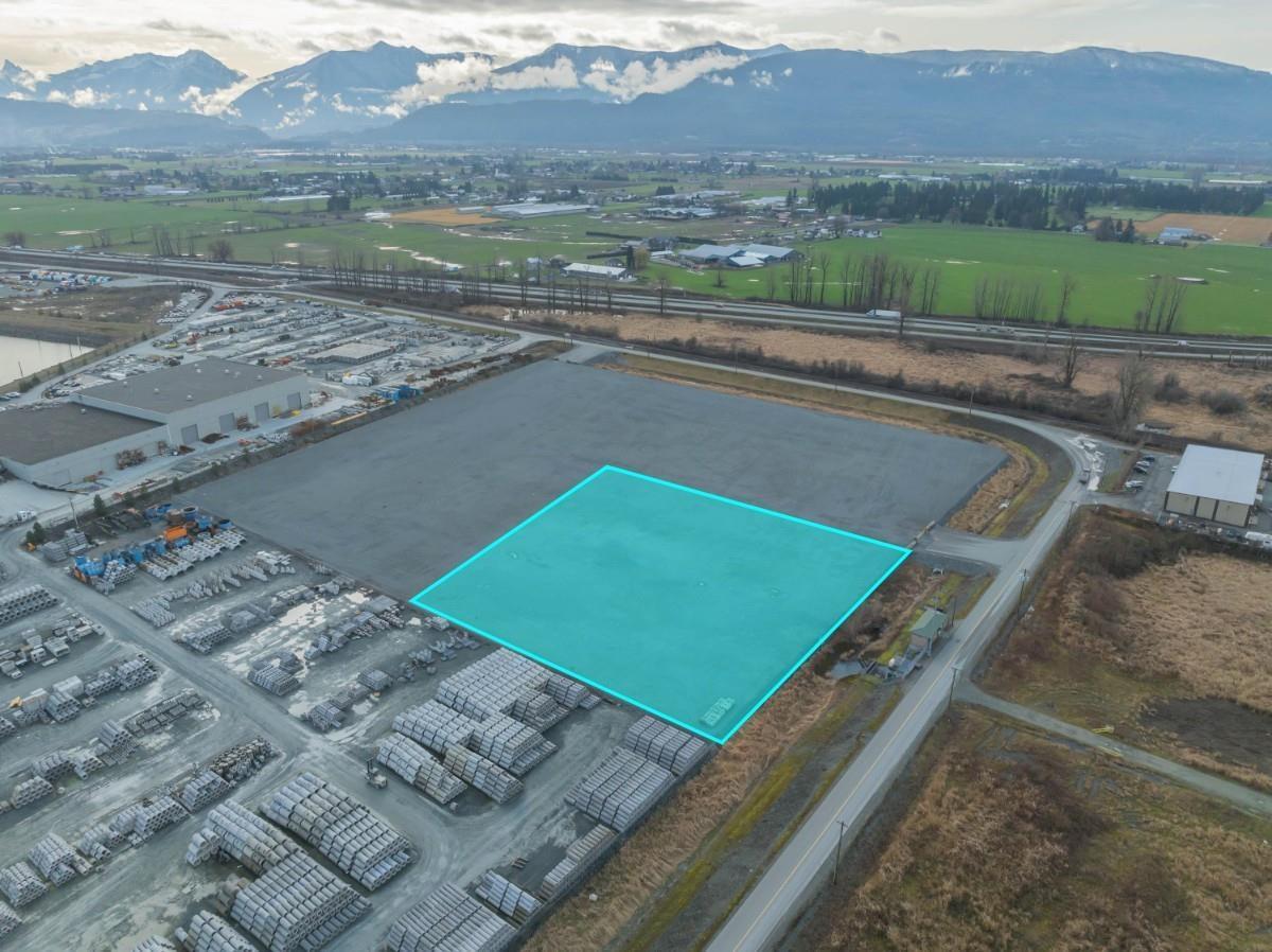 7652 Cannor Road, Chilliwack