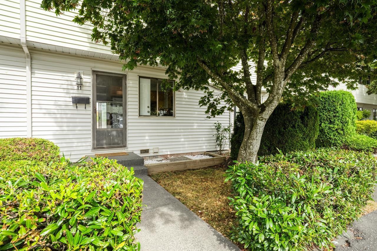 11 5351 200 Street, Langley