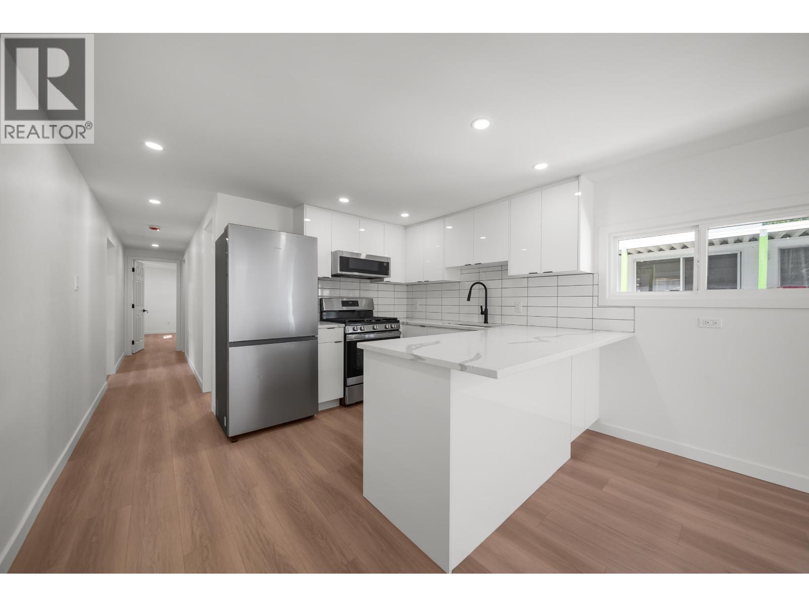 39 21163 Lougheed Highway, Maple Ridge