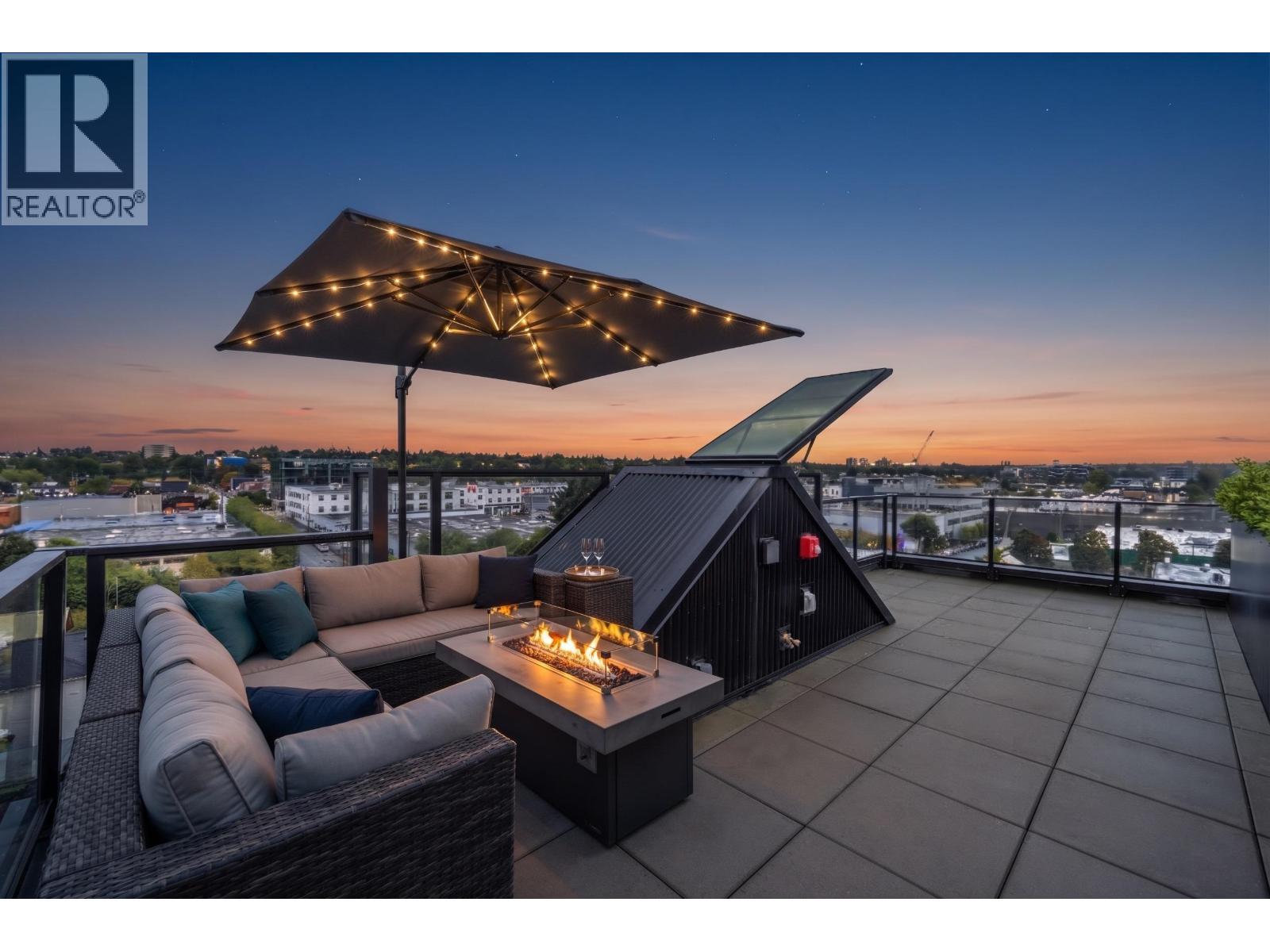 302 1120 E East Georgia Street, Vancouver