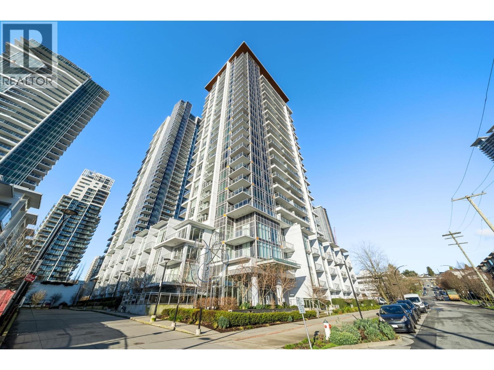 TH103 2351 Beta Avenue, Burnaby