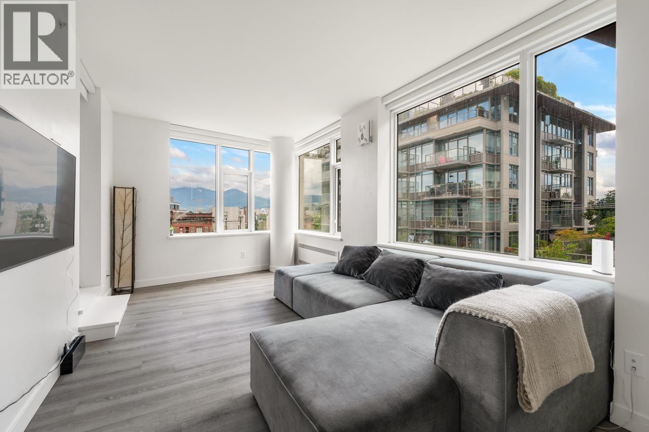 406 209 E 7TH Avenue, Vancouver