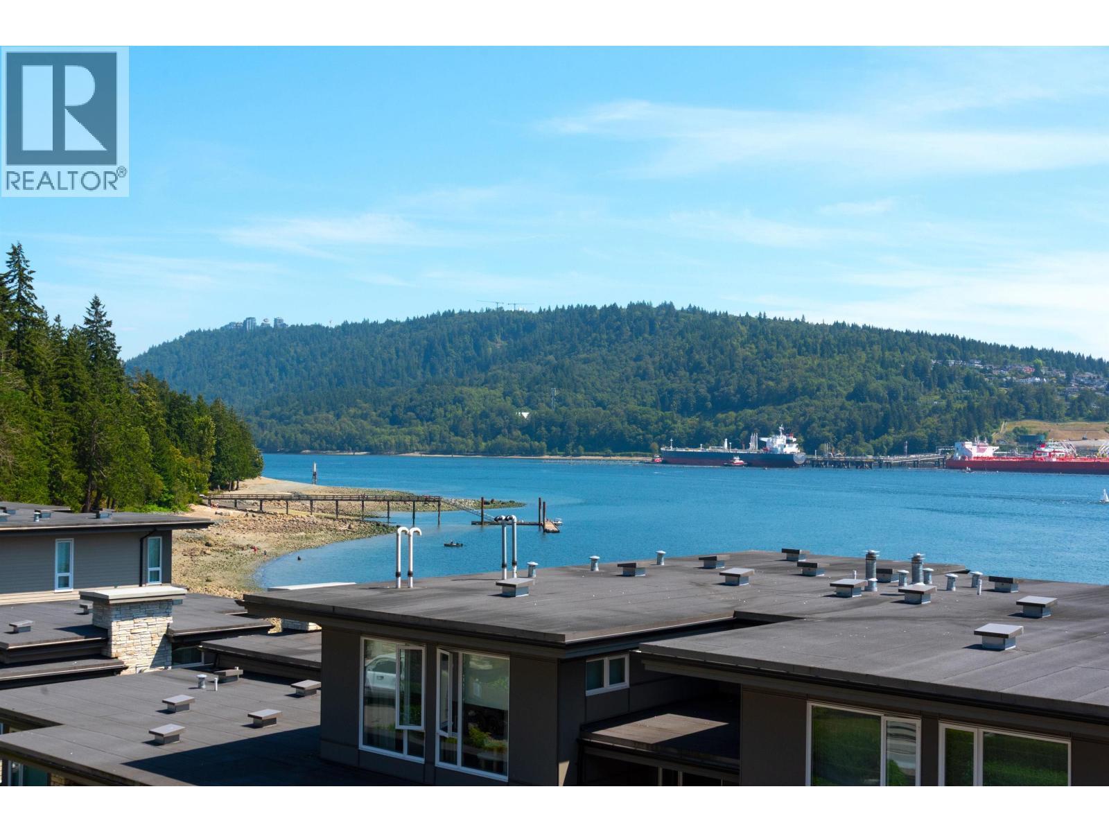 305 3873 Cates Landing Way, North Vancouver