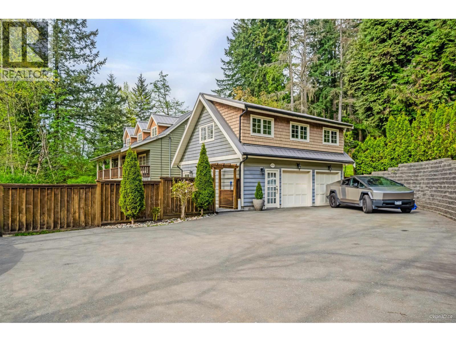 1570 East Road, Anmore