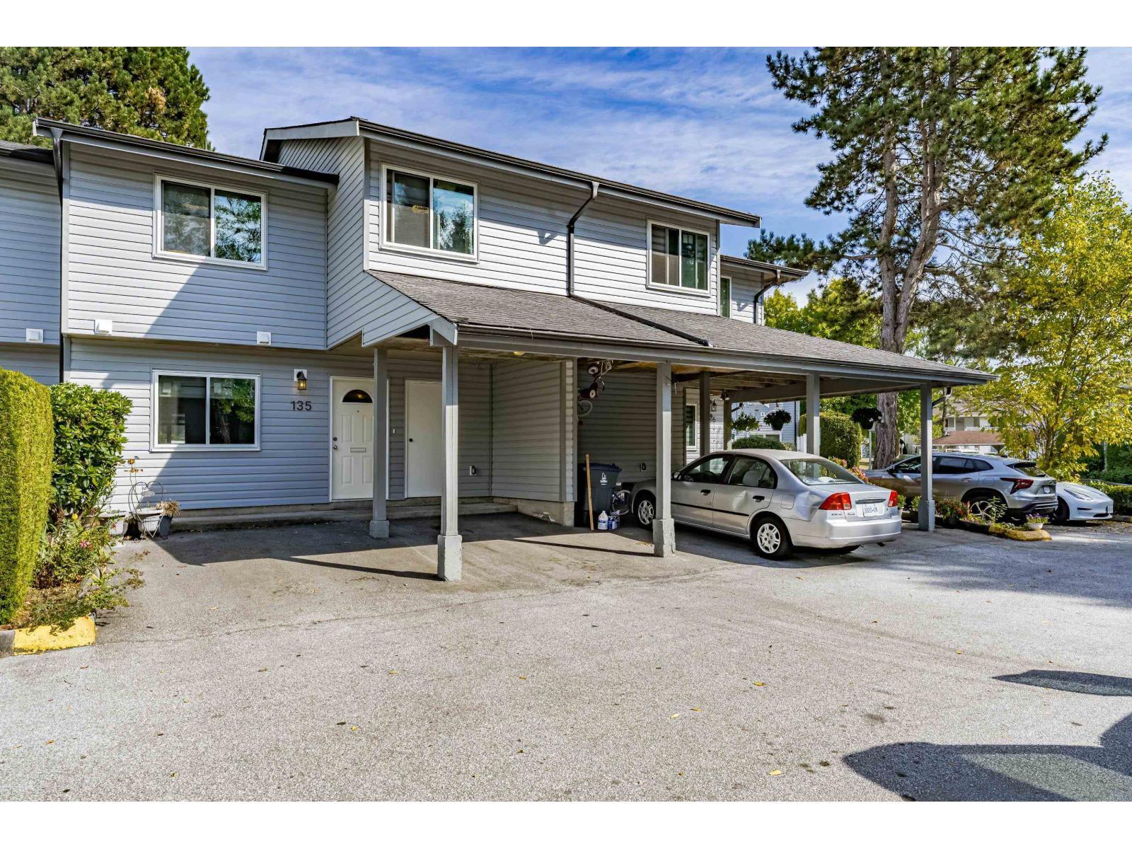 135 7325 140 Street, Surrey
