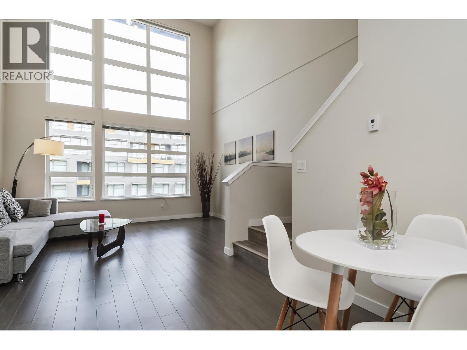 516 9168 Slopes Mews, Burnaby