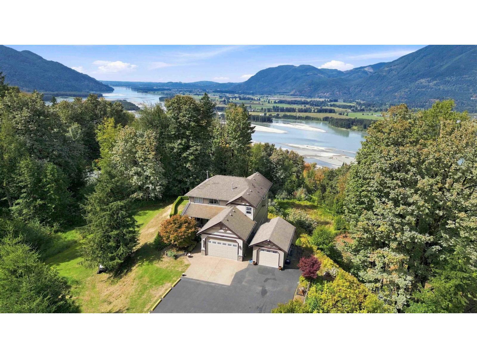 43251 Salmonberry Drive, Chilliwack