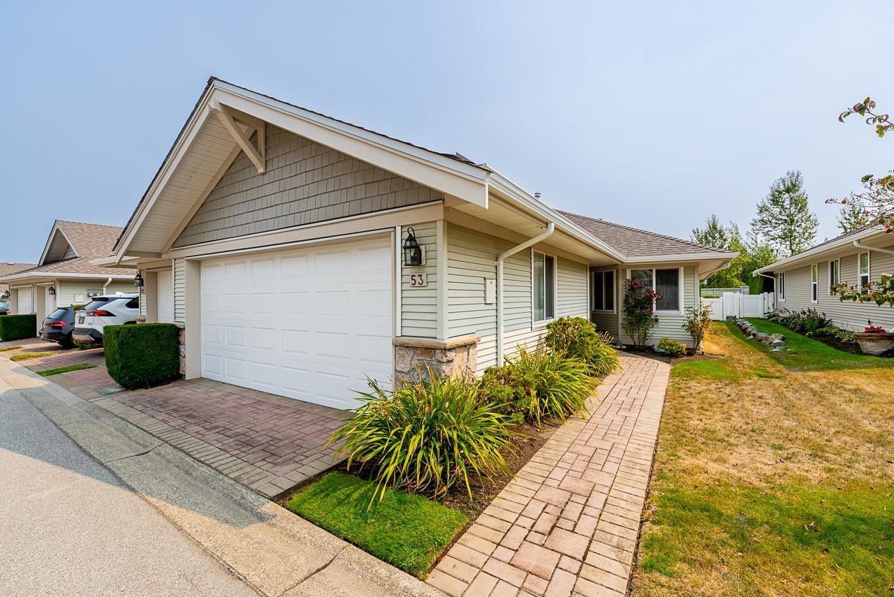53 17516 4 Avenue, Surrey