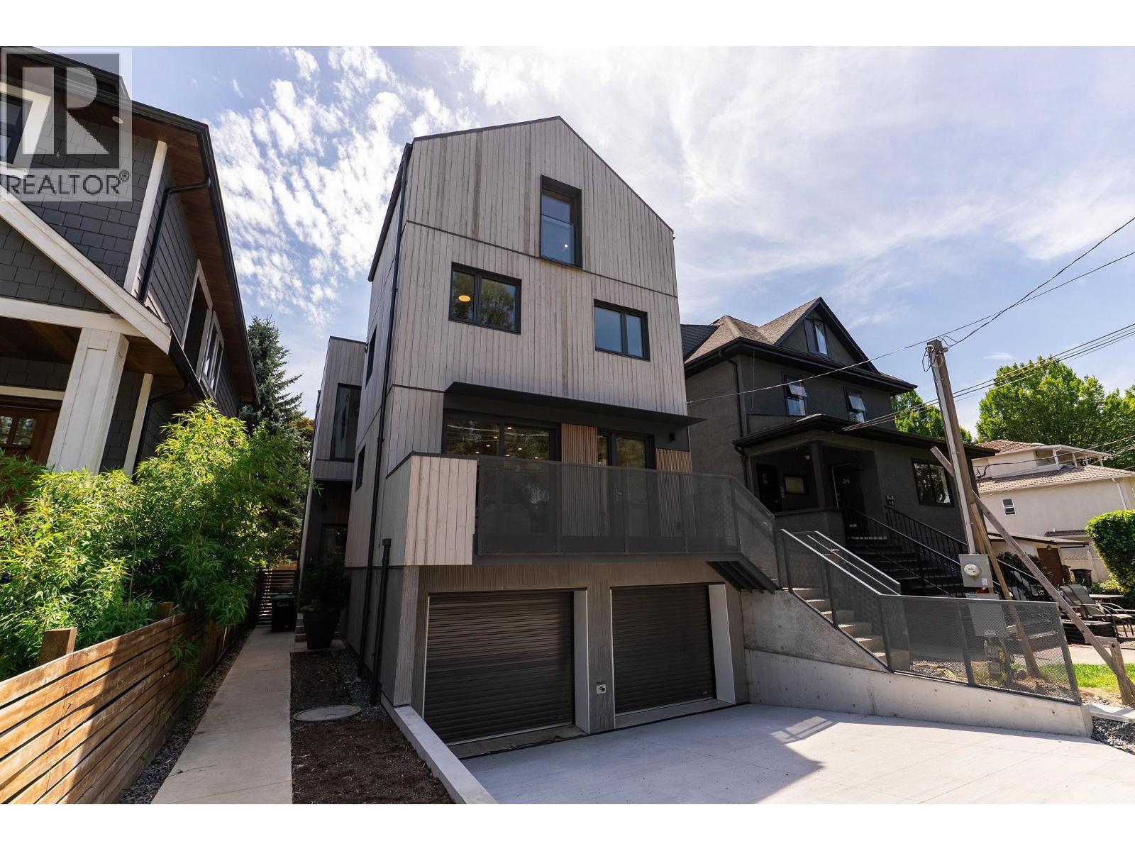 1 60 E 17TH Avenue, Vancouver