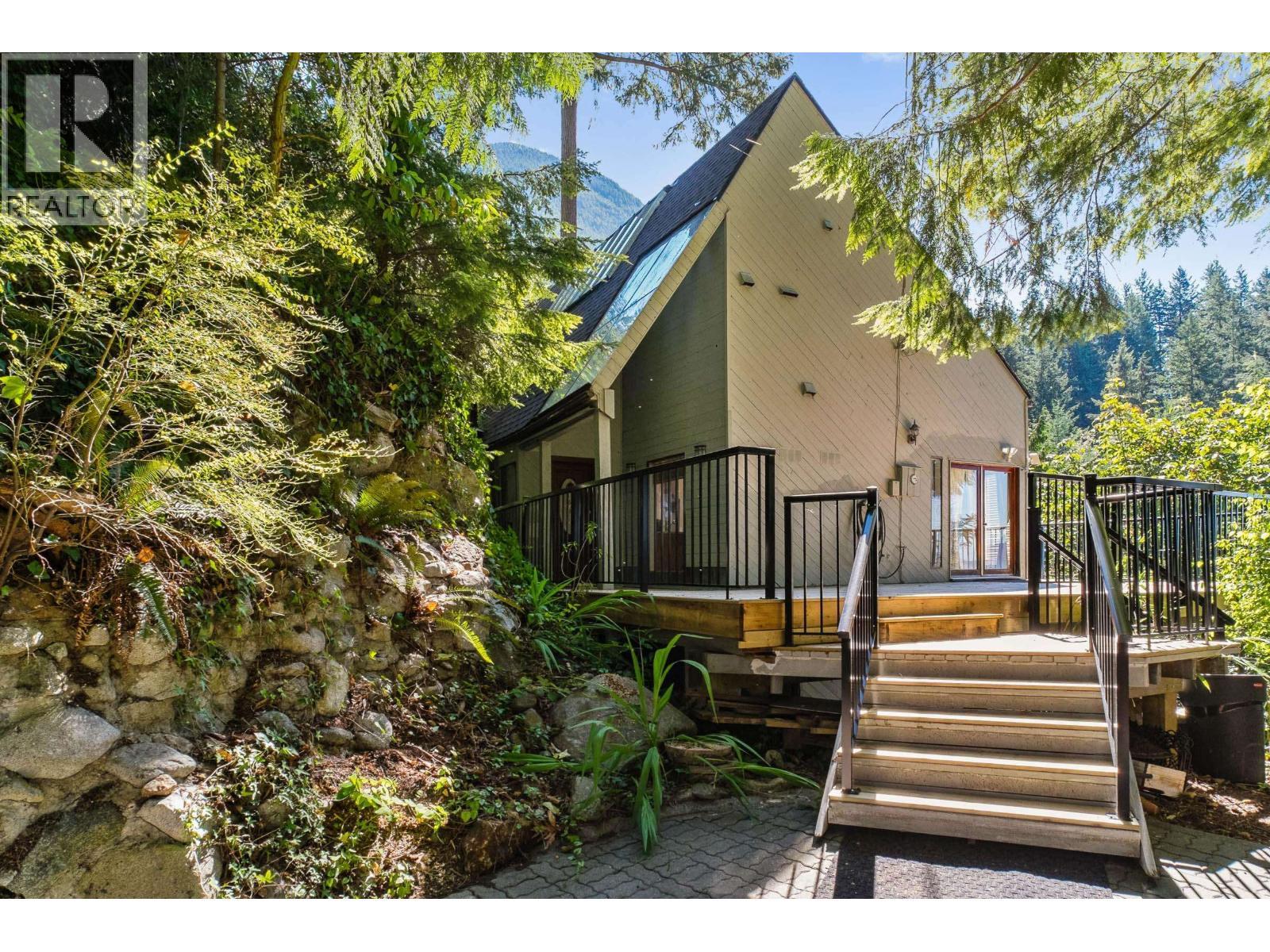 430 Bayview Road, West Vancouver