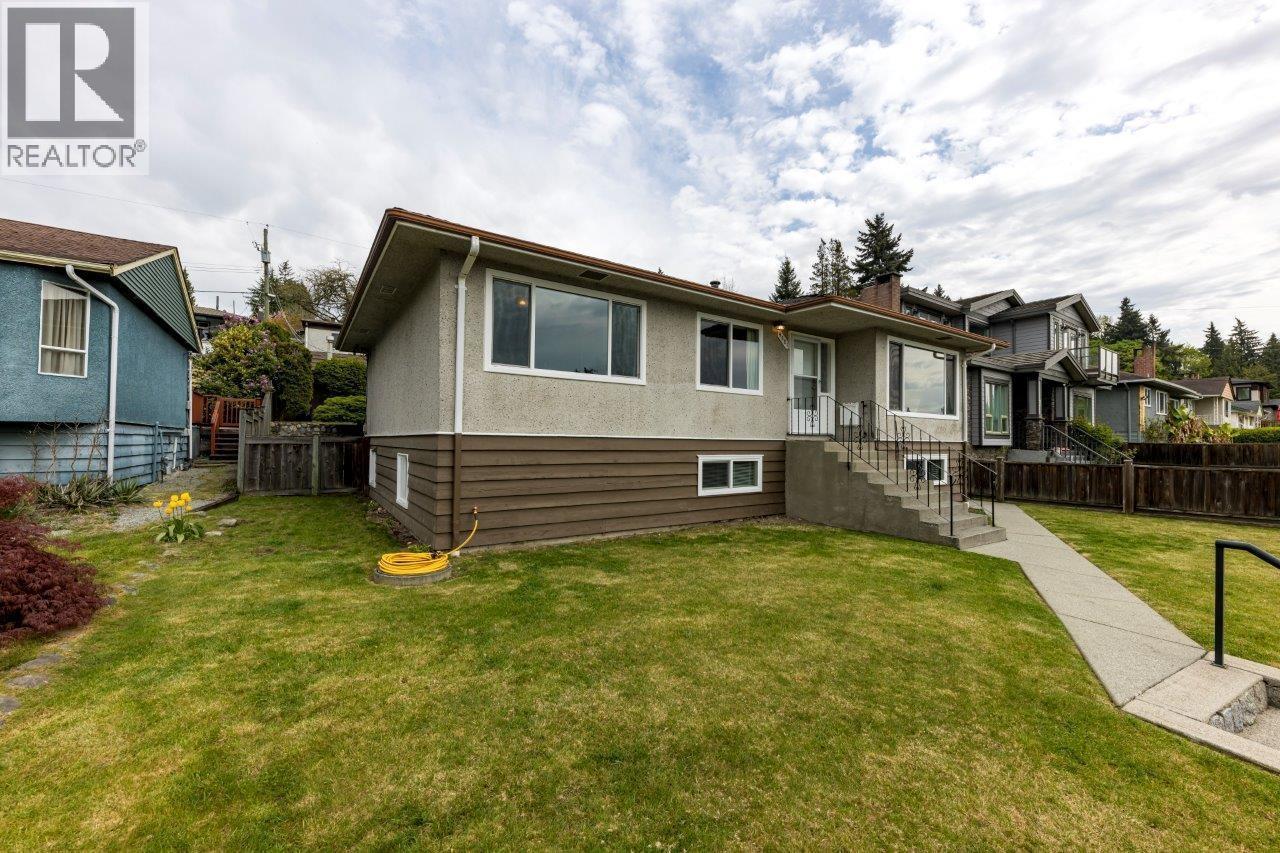 4581 Sunland Place, Burnaby