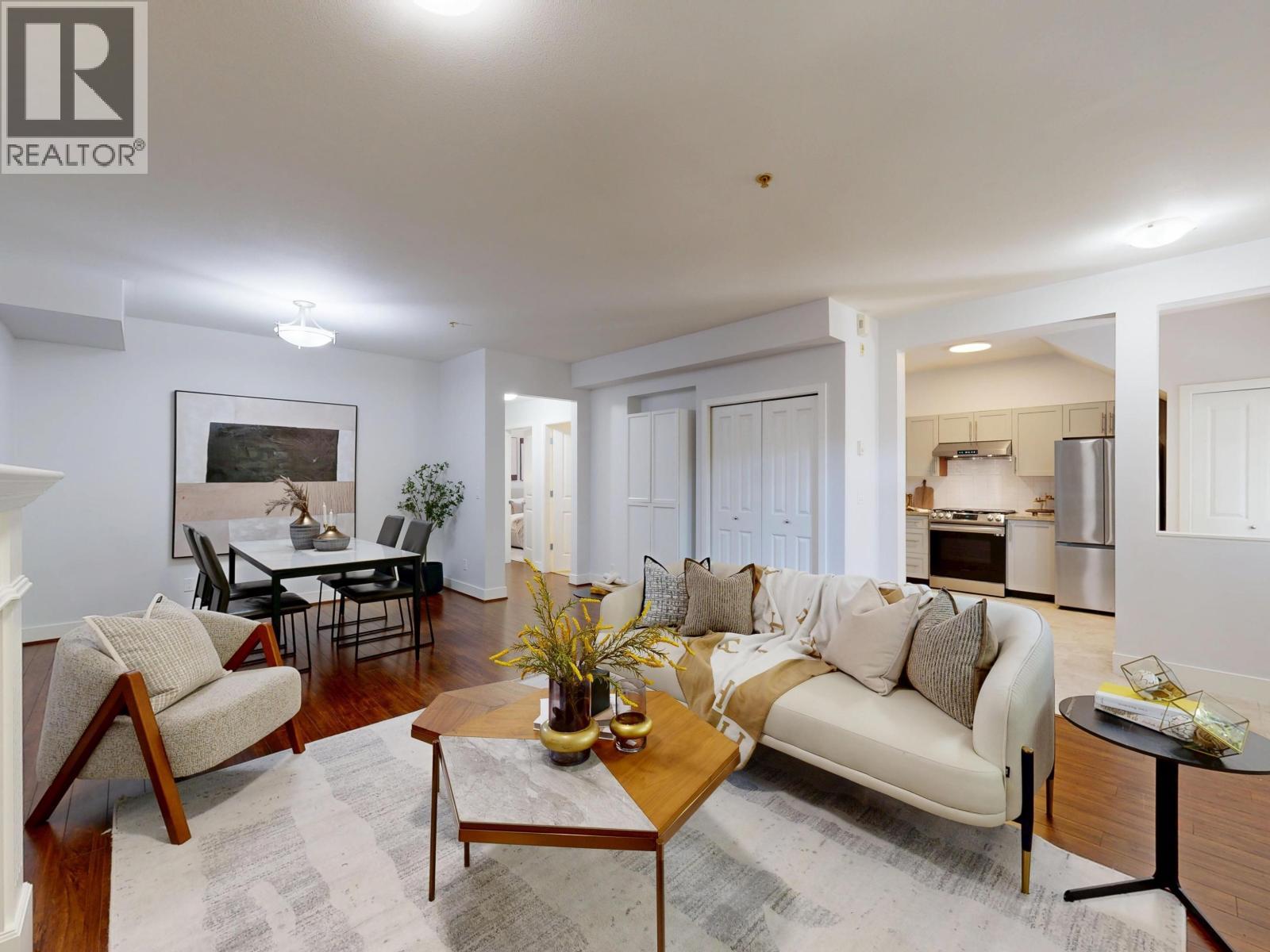 305 4468 Albert Street, Burnaby