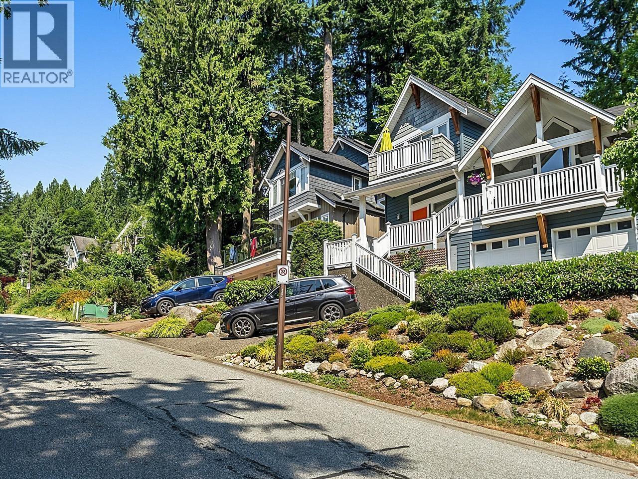 1074 Kilmer Road, North Vancouver