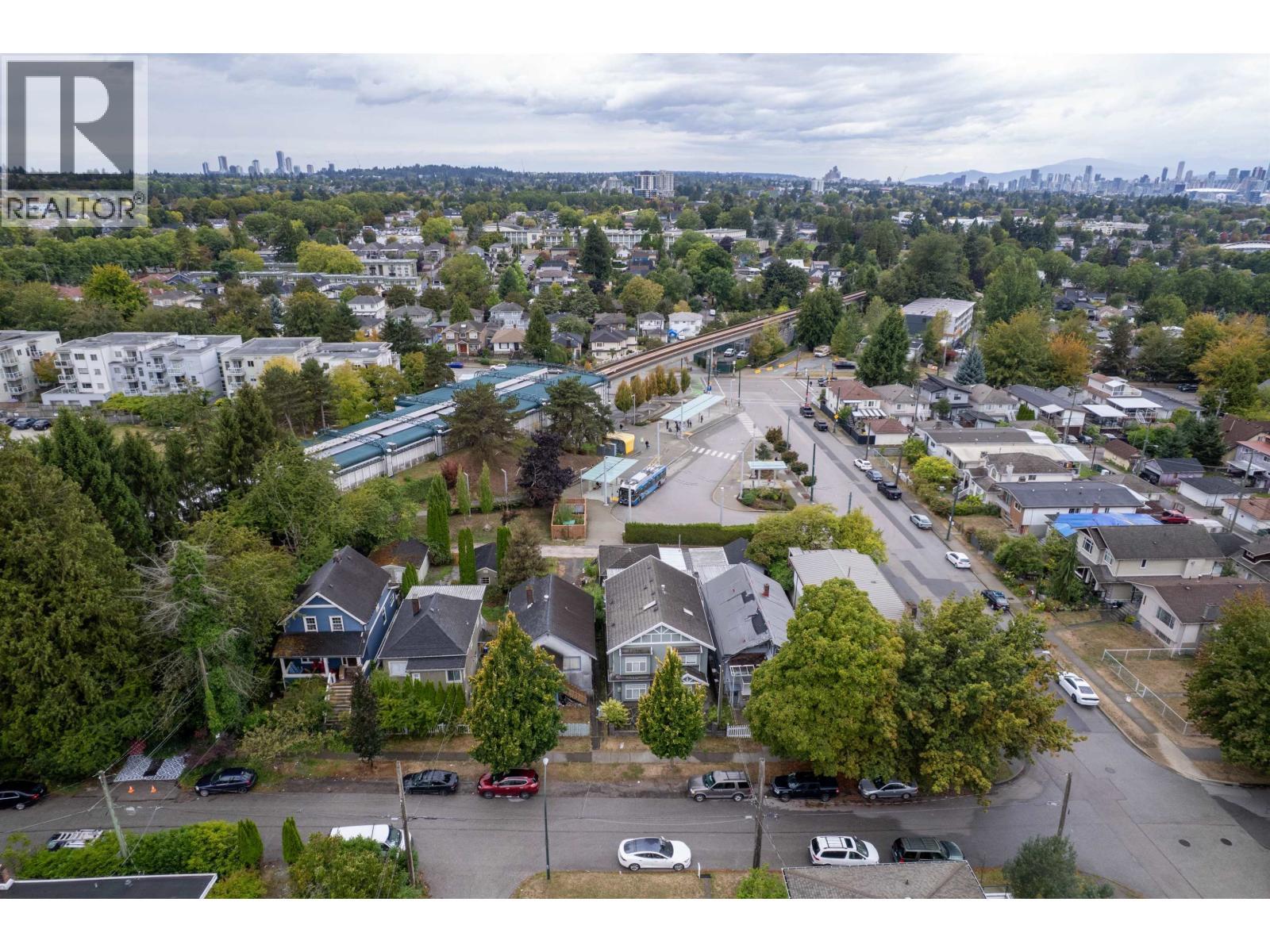 2474 E 24TH Avenue, Vancouver
