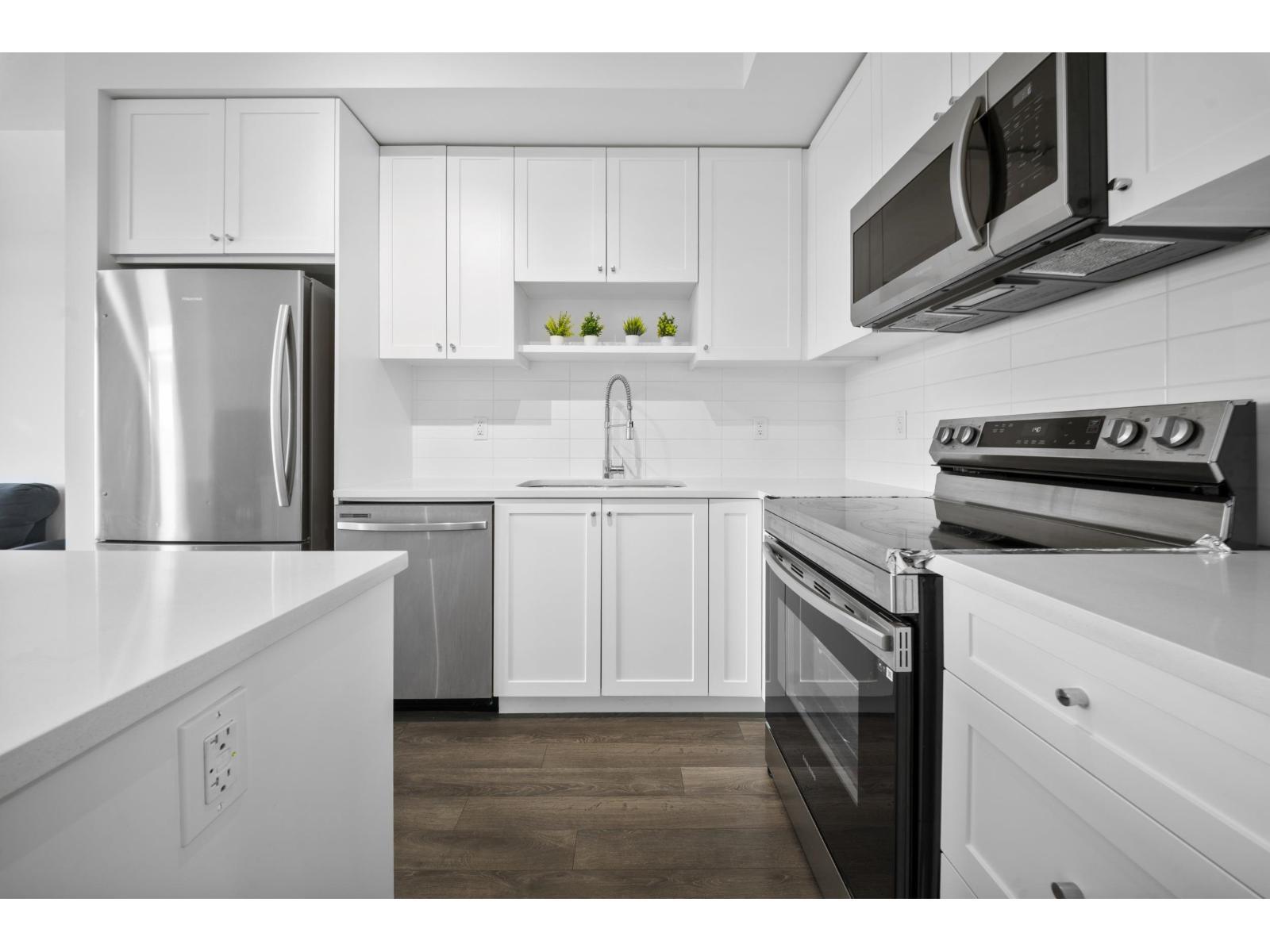 608 13623 81A Avenue, Surrey