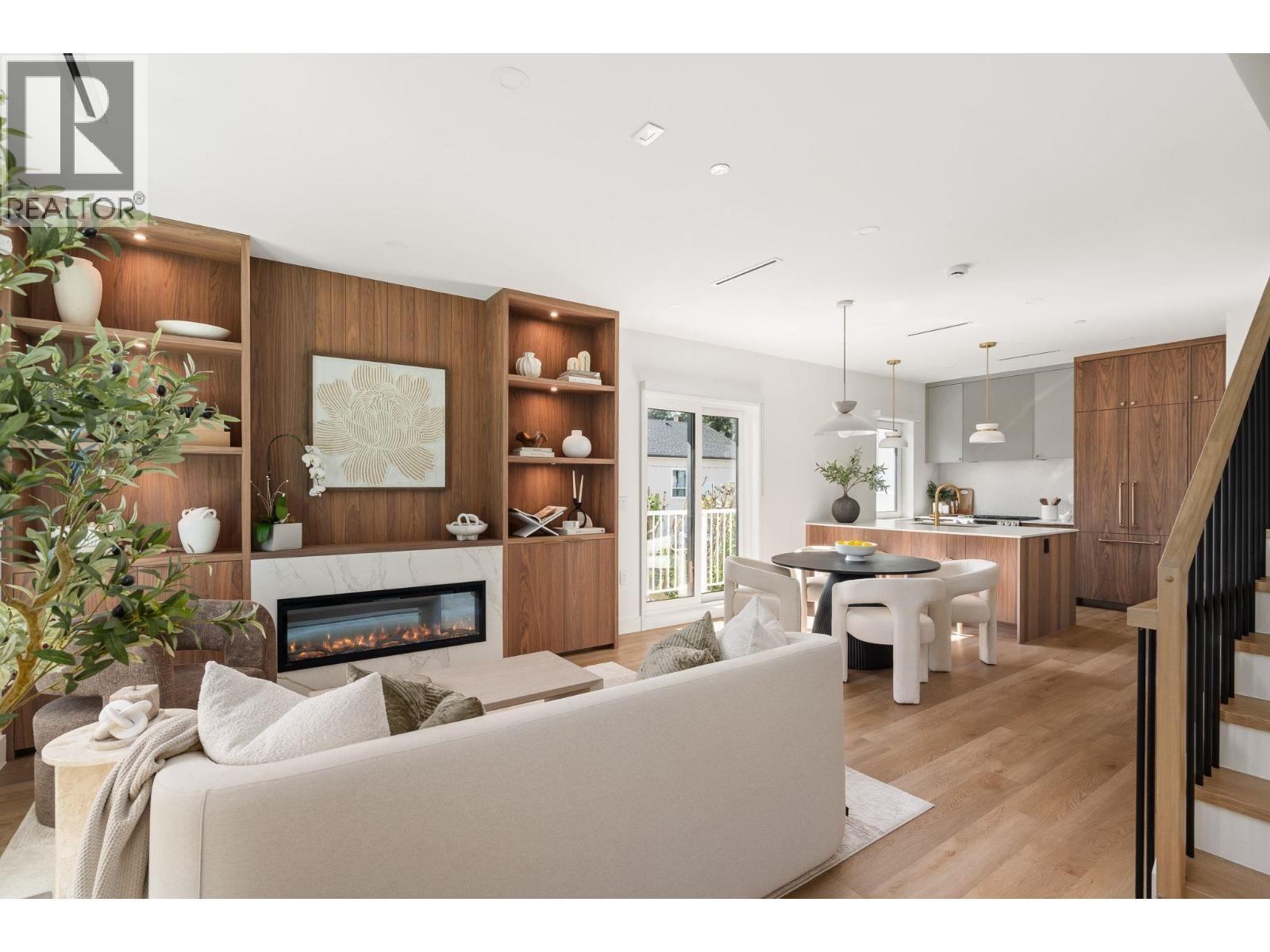 Sl 4 2333 E 54TH Avenue, Vancouver