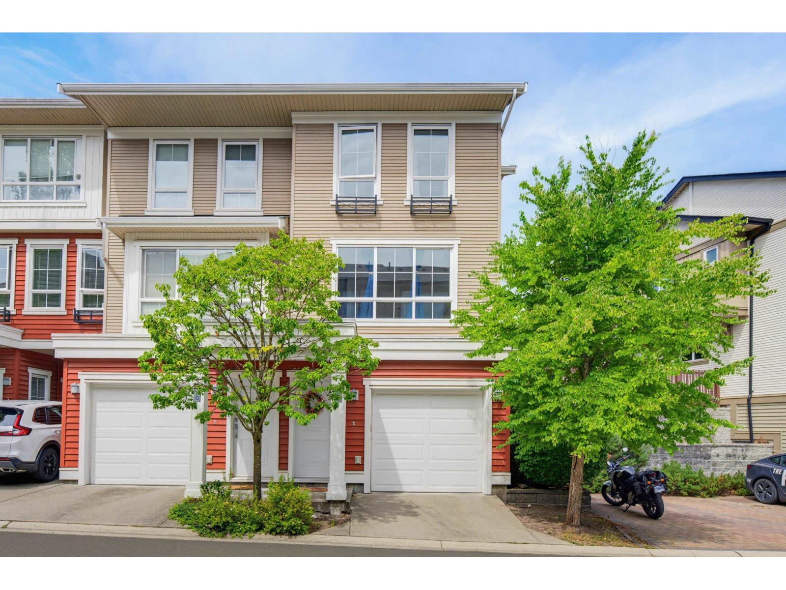 121 19505 68A Avenue, Surrey