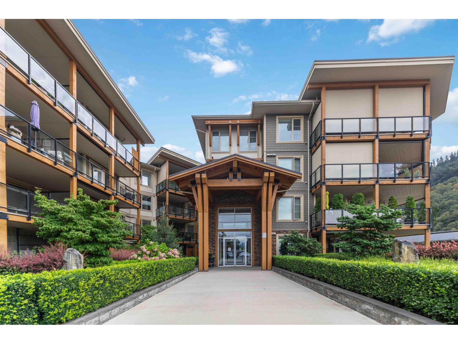 105 45746 Keith Wilson Road, Chilliwack