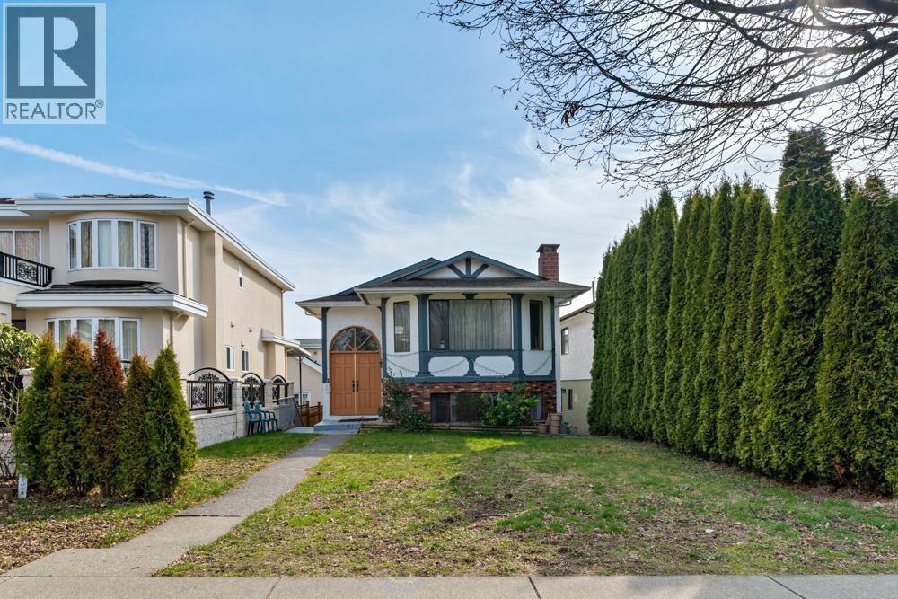 328 E 49TH Avenue, Vancouver