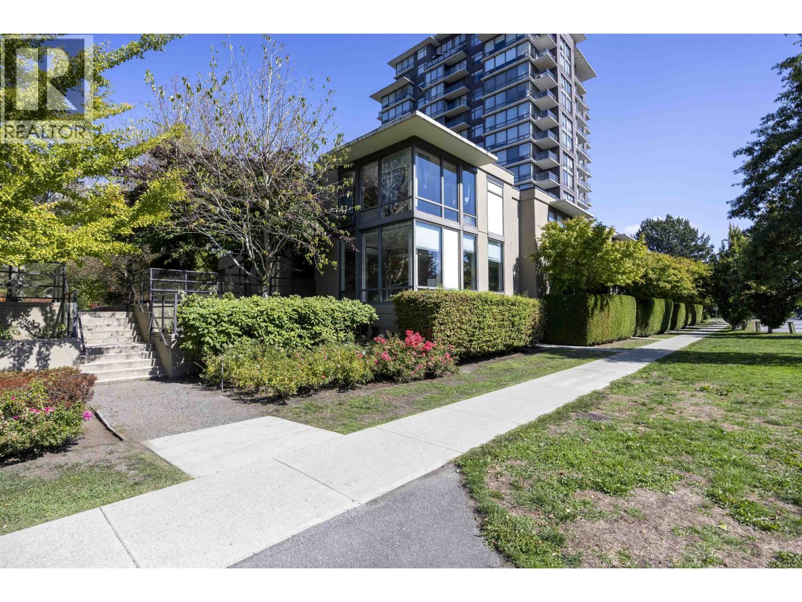 TH1 6333 Katsura Street, Richmond