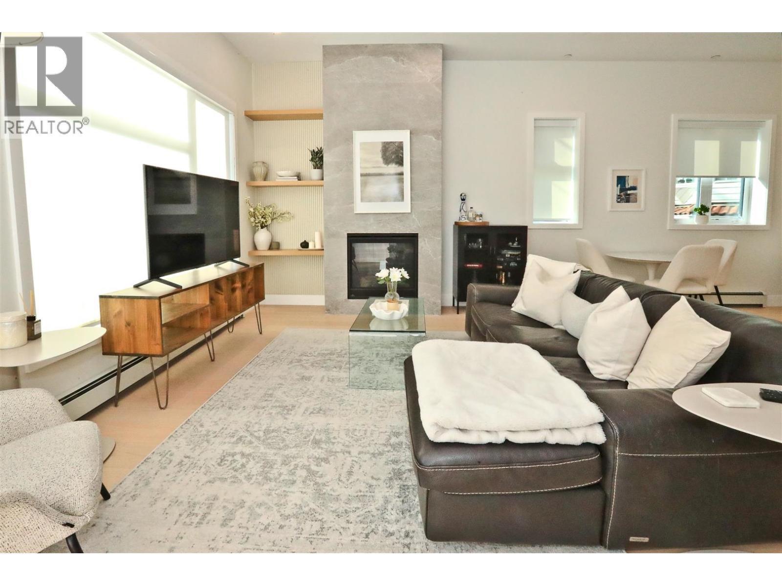 4015 Victoria Drive, Vancouver