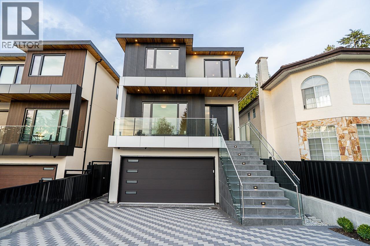 2 6174 Malvern Avenue, Burnaby