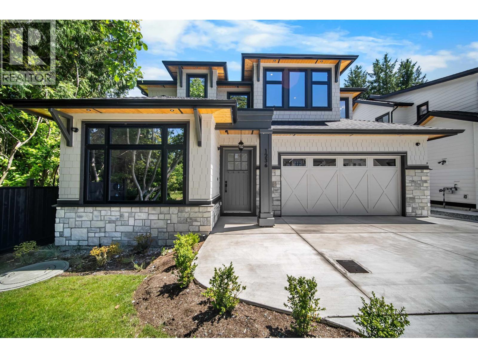 1236 Stellars Jay Place, Tsawwassen