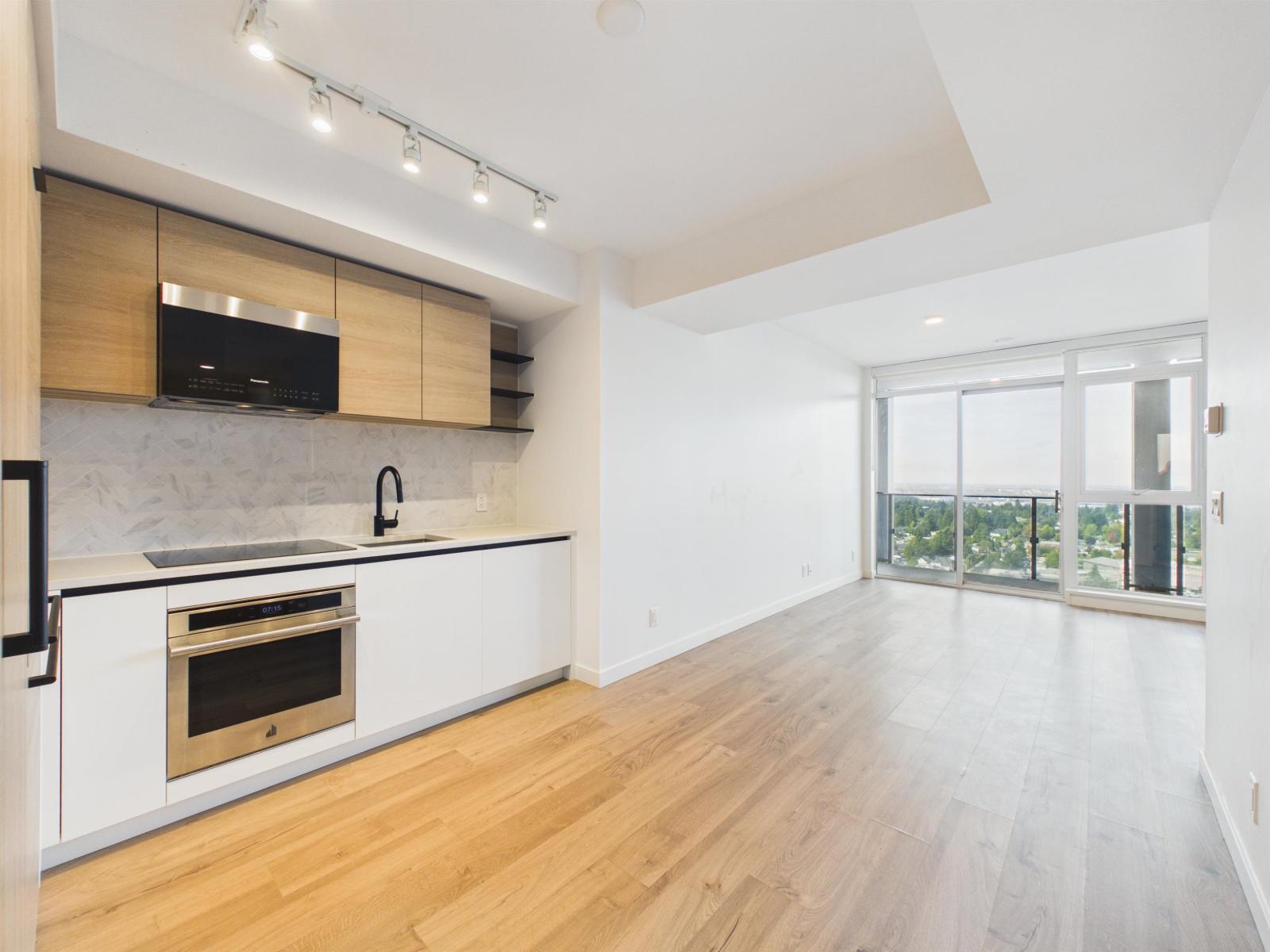 3111 10448 University Drive, Surrey