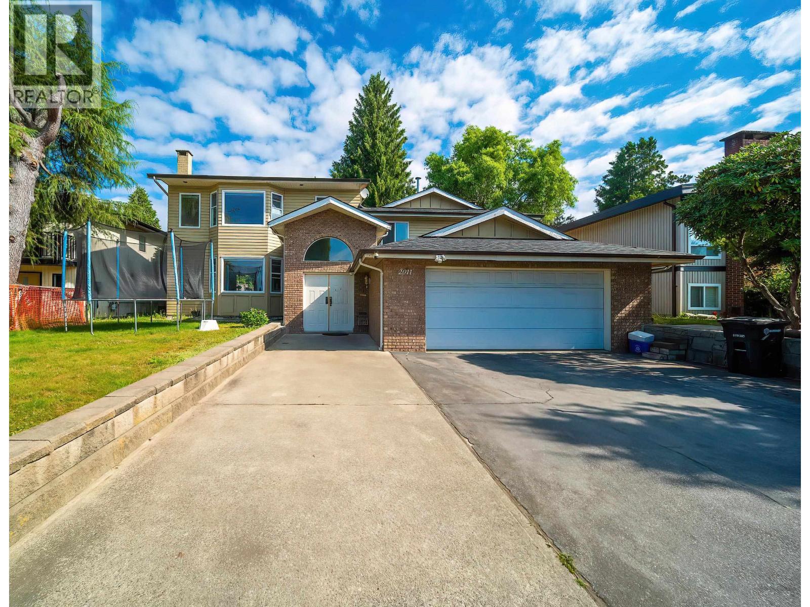 2011 Paulus Cres, Burnaby