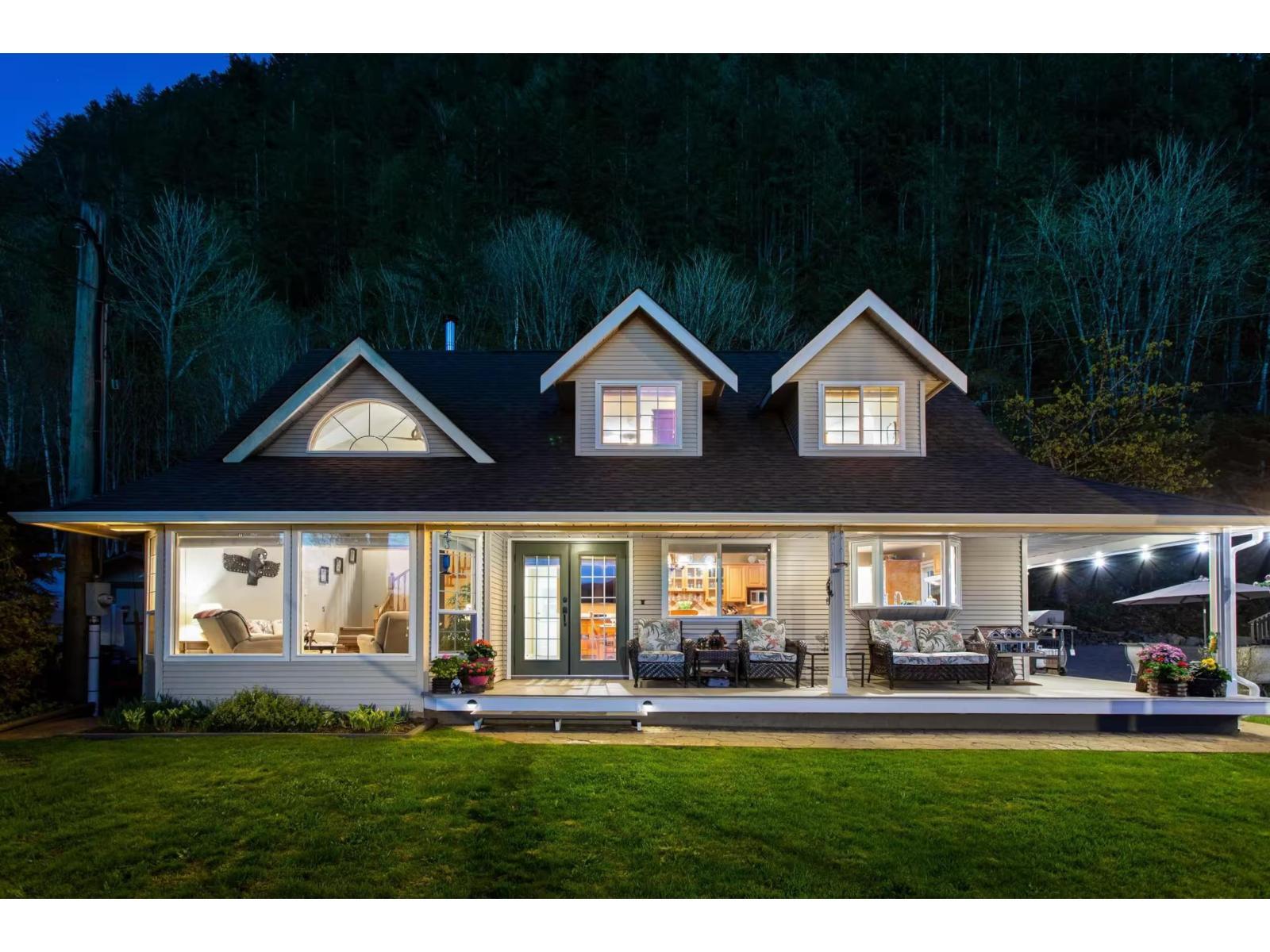 7388 Rockwell Place, Harrison Hot Springs