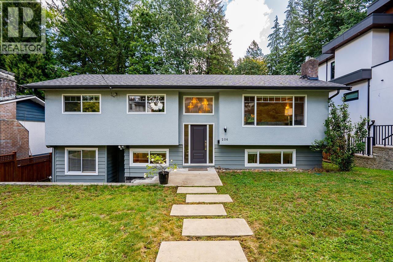 206 Clearview Drive, Port Moody