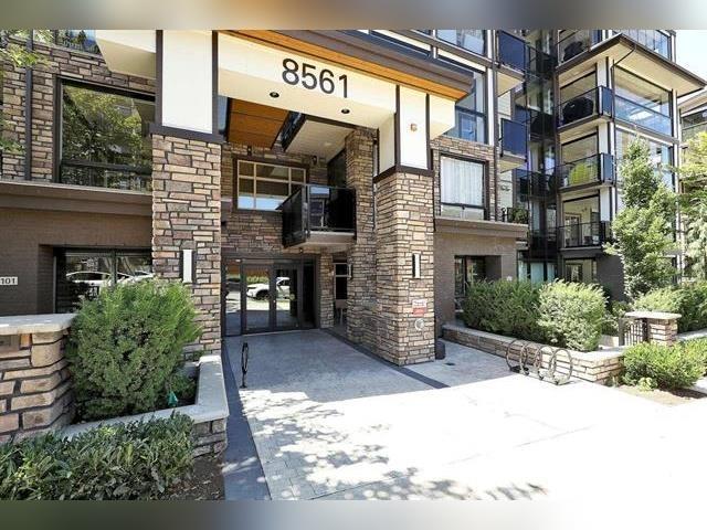 405 8561 203A Street, Langley