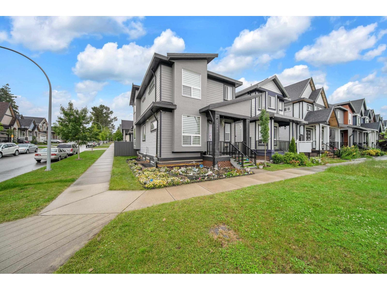 13001 59 Avenue, Surrey
