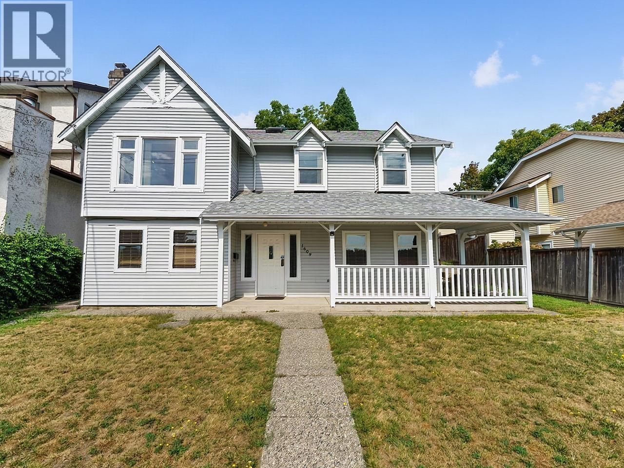 1609 Sixth Avenue, New Westminster