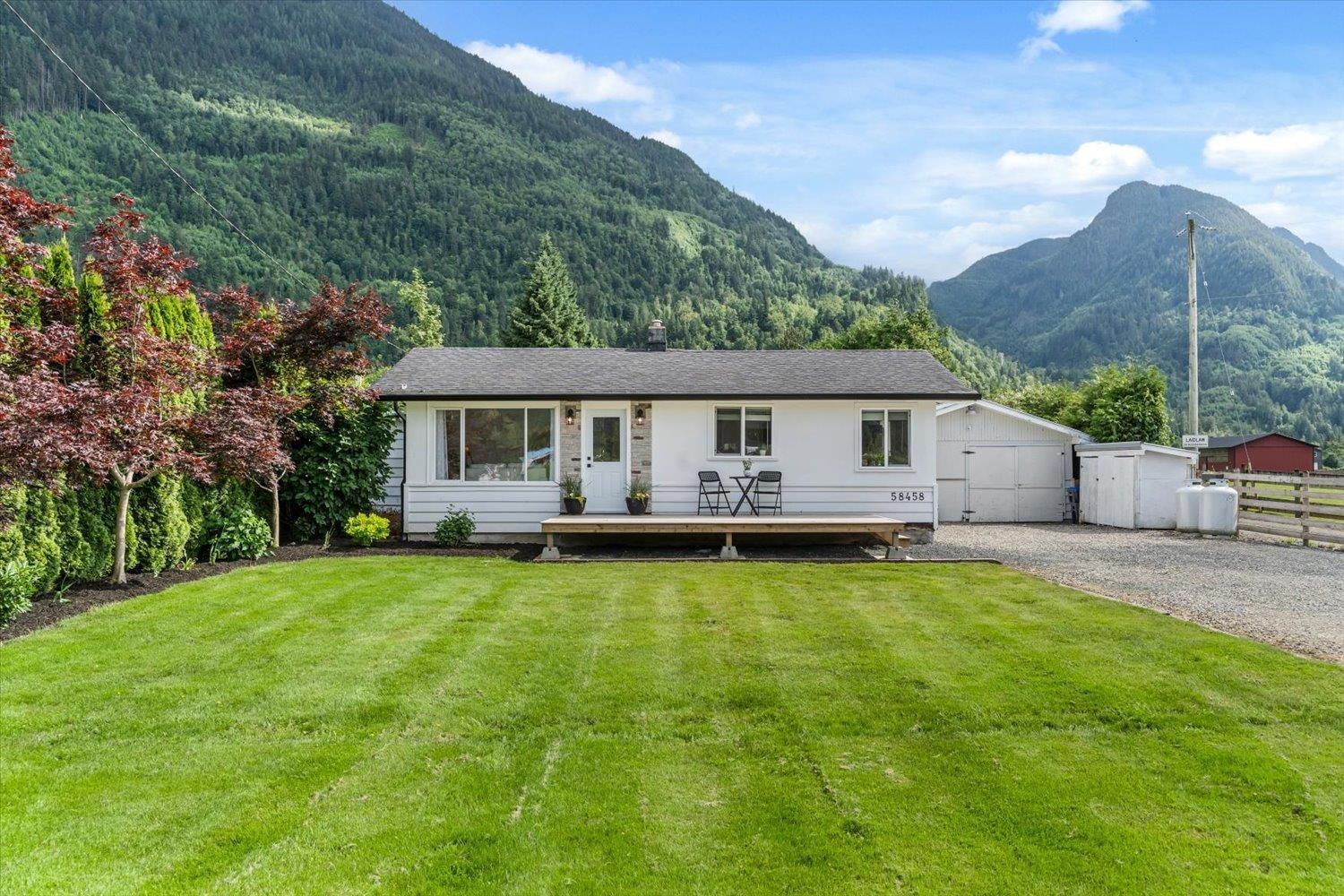 58458 Mckay Road, Laidlaw