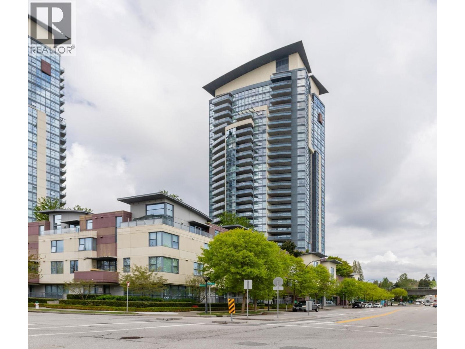 1402 2225 Holdom Avenue, Burnaby