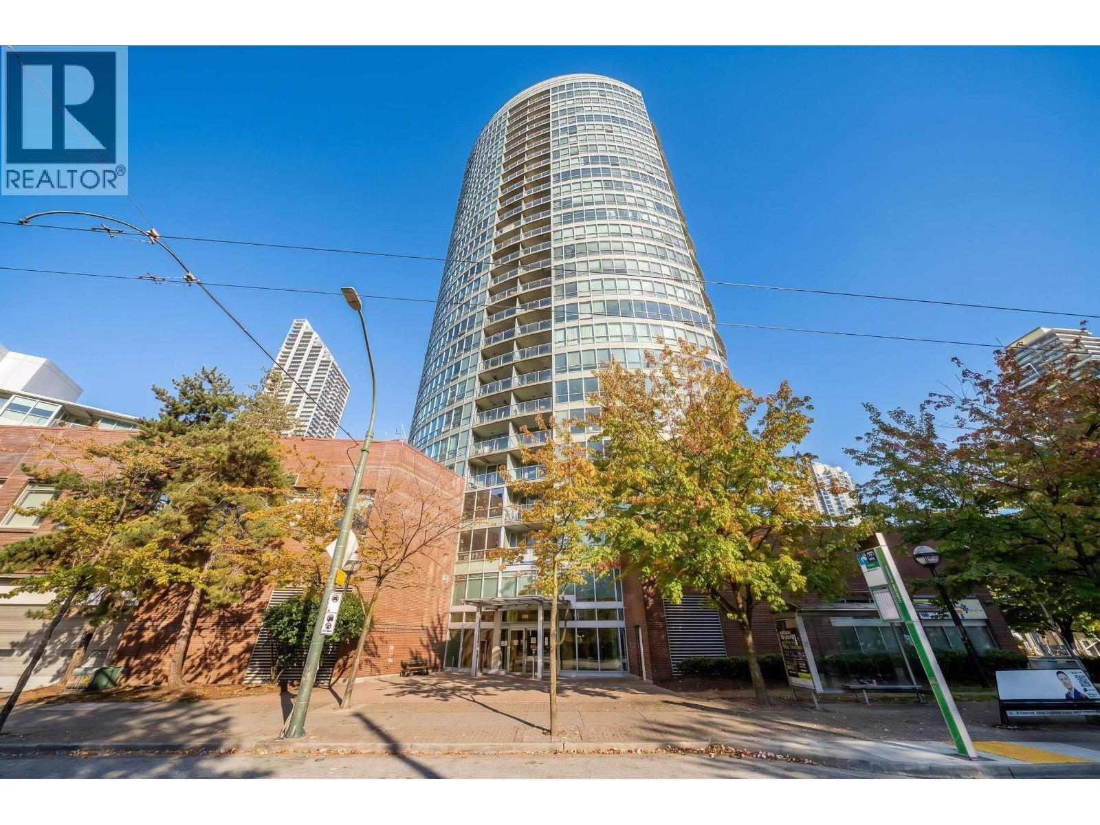 1503 6088 Willingdon Avenue, Burnaby