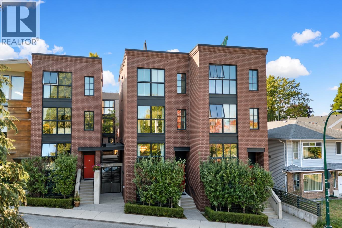 3431 Porter Street, Vancouver