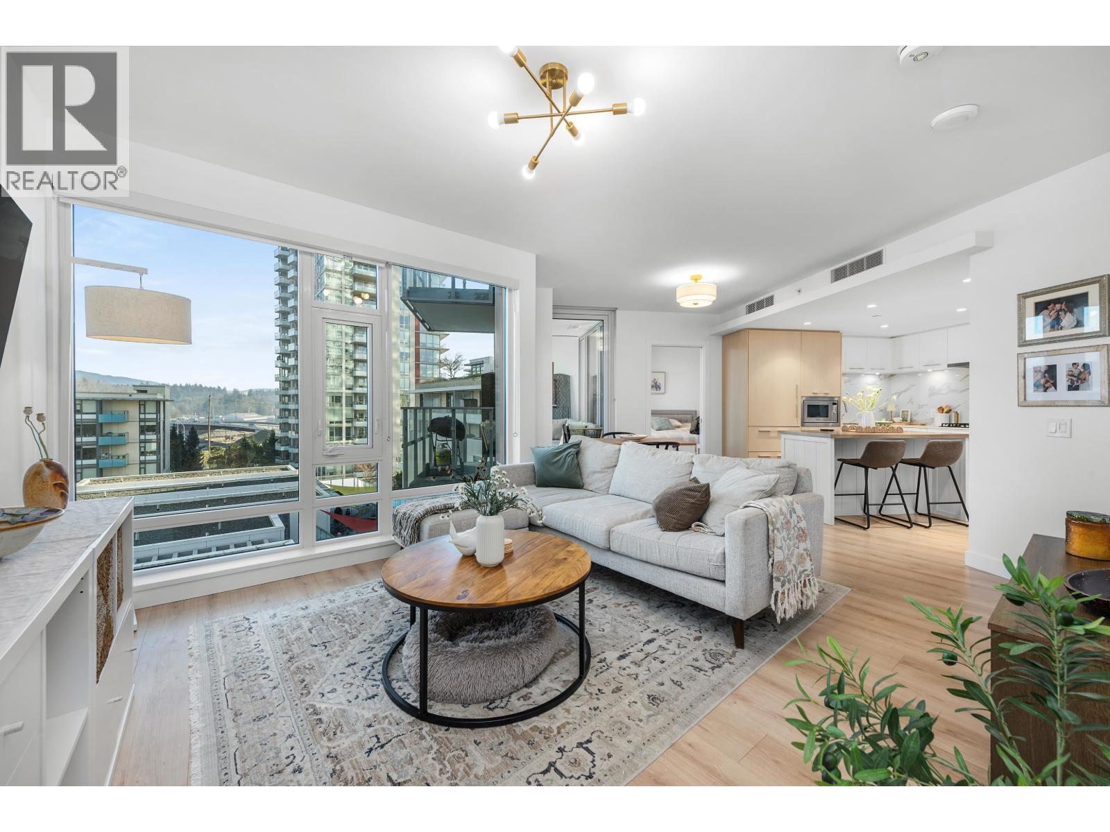 603 1500 Fern Street, North Vancouver
