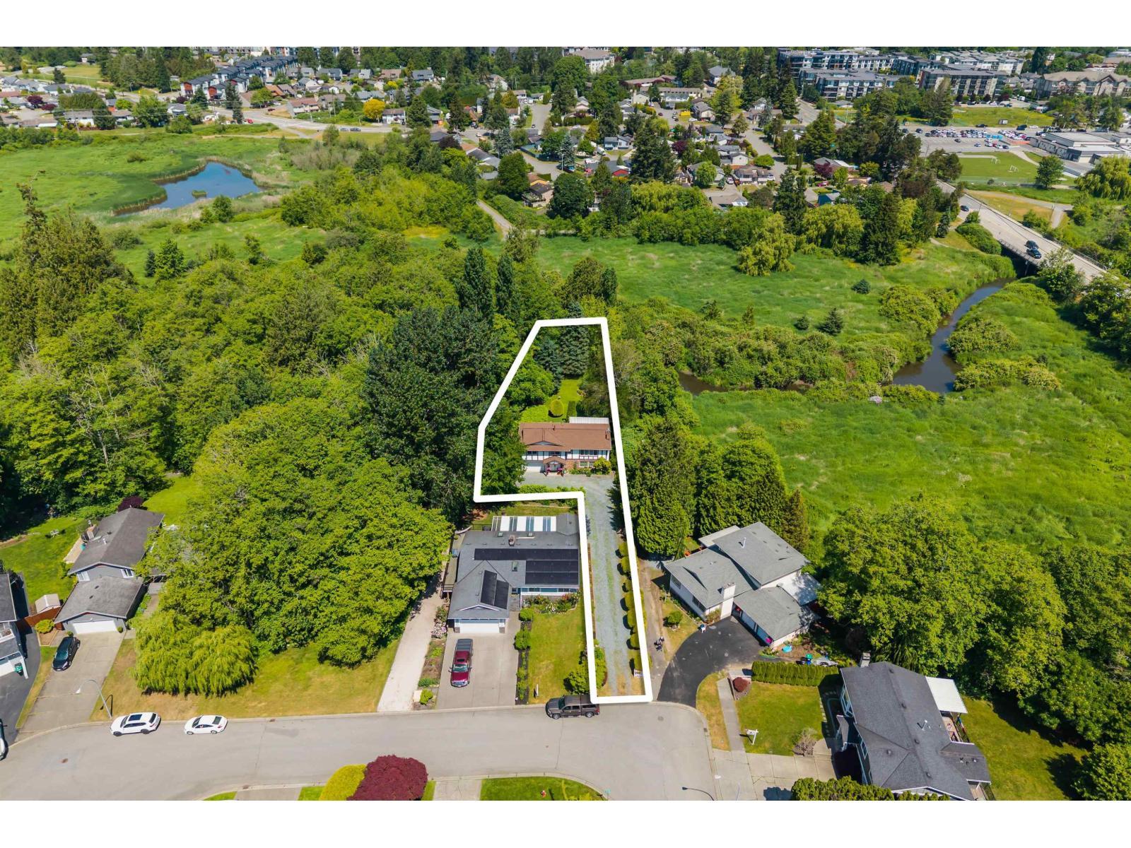 19949 51 Avenue, Langley