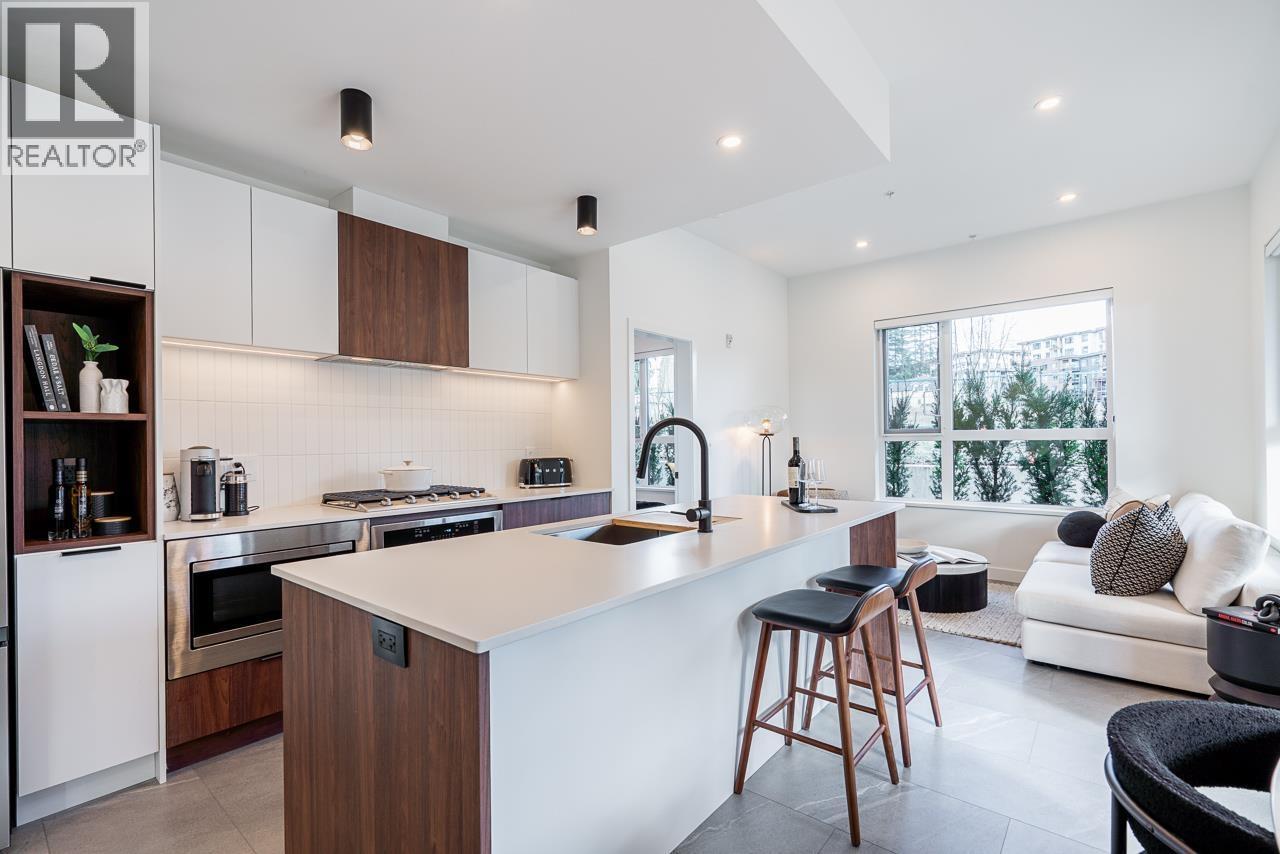 110 623 Kemsley Avenue, Coquitlam