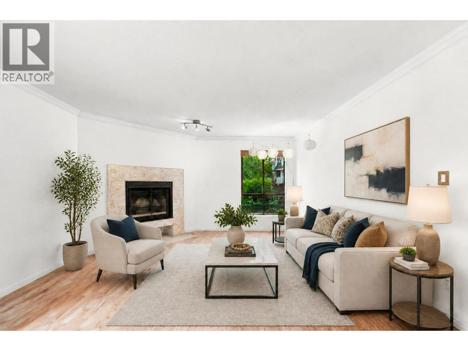 104 2181 Panorama Drive, North Vancouver